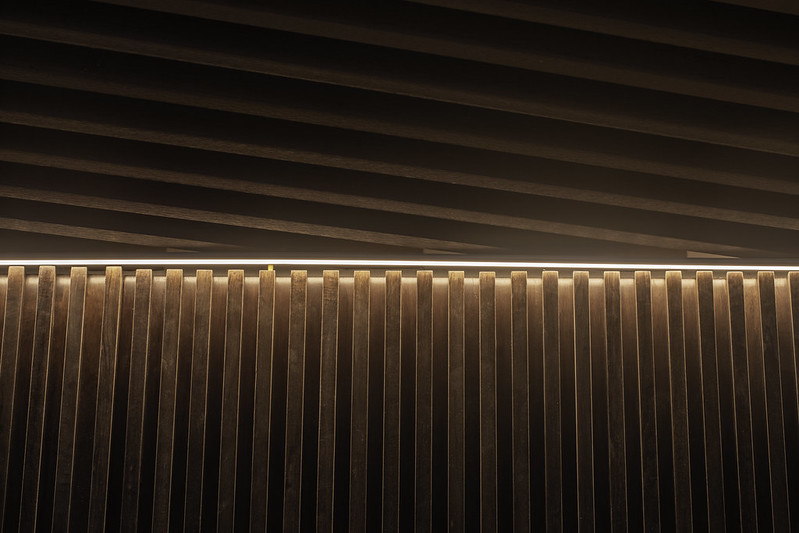 How to Achieve Spectacular Architectural Lighting 7 Iluminación indirecta con cinta LED de Duralamp, una marca de Targetti.