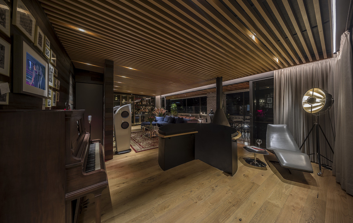 Audiovisual & Lighting Design Consultancy Services 17 Motorized Shades at GS Project