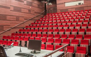Micrófonos para auditorios: ¿Cuál es el más adecuado para ti? 21 Auditorios BloqueK UniNorte por Schallertech