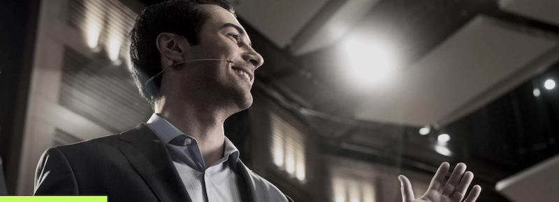 Micrófonos para auditorios: ¿Cuál es el más adecuado para ti? 1 Headset Microphone by Shure. Image by: Shure