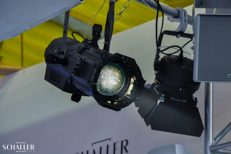Chauvet: la empresa que ilumina tus sueños 5 30390445700 67c73a22e5 c - DesignLab By Schaller
