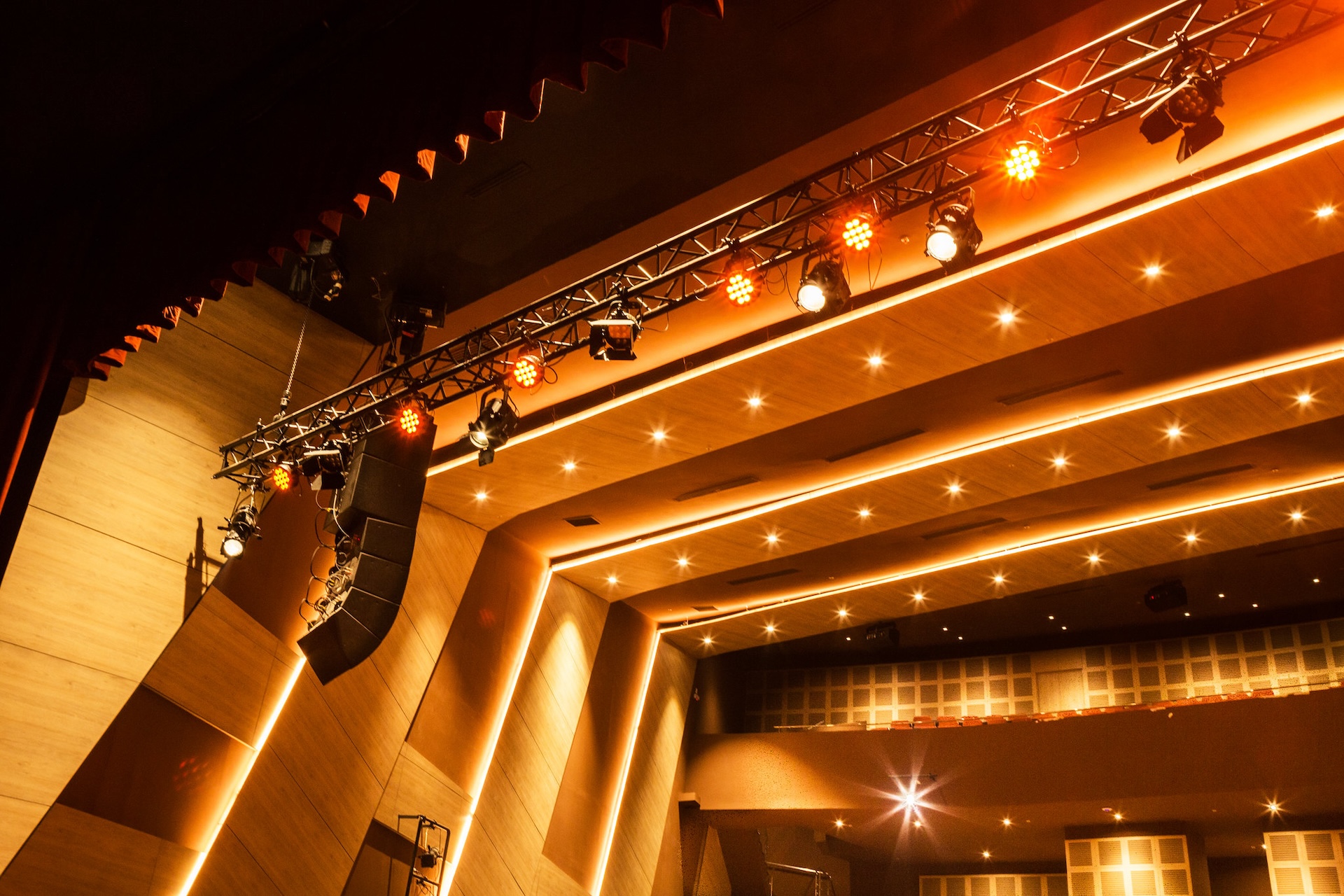 Sistema de sonido y acústica Teatro