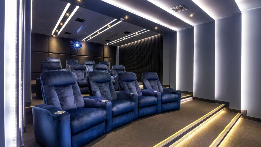 Casa PC: Design, Entertainment, and Technology 1 Casa PC