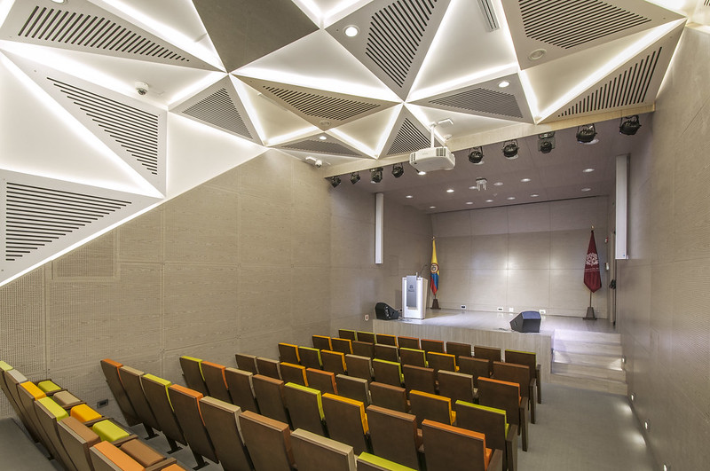 Iluminacion ColegiosyUniversidades - DesignLab By Schaller