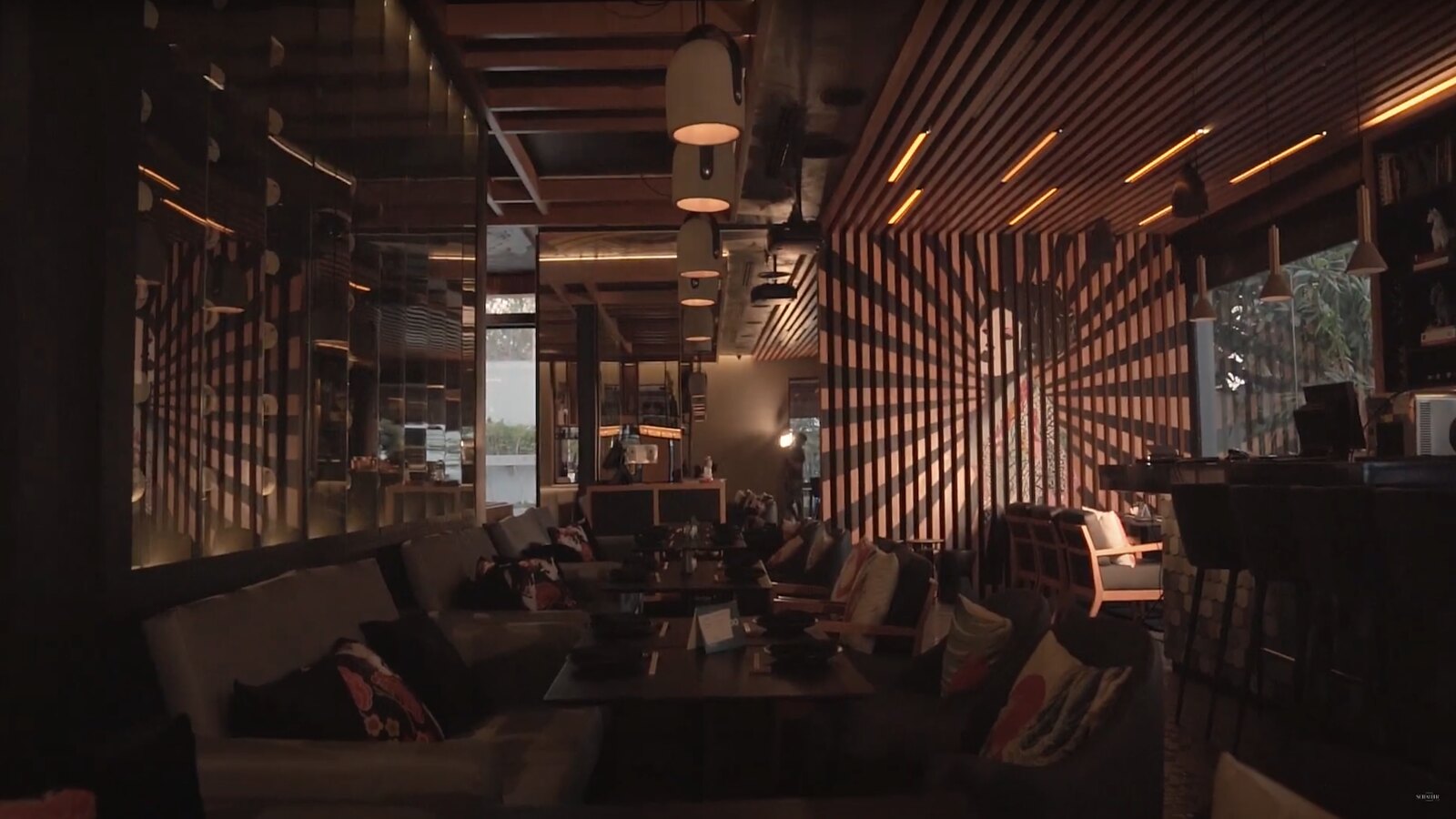 Projects 154 Restaurantes Bares Discotecas 1 - DesignLab By Schaller