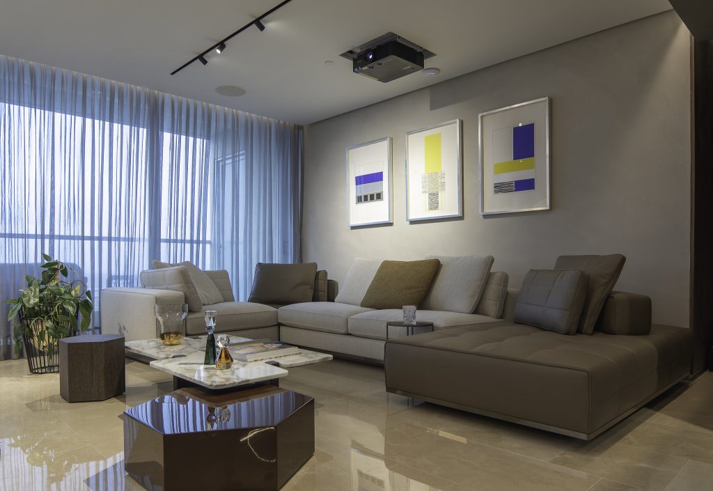 Apartment in Barranquilla: Home Automation and Lighting 3 Apartment YR